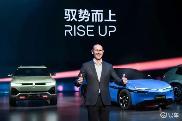 大众汽车集团发布AI技术路线图 四款车型全球首秀加速在华新能源布局