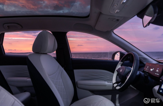 8万级纯电家用SUV抉择：极狐T1与零跑A10谁更适配？