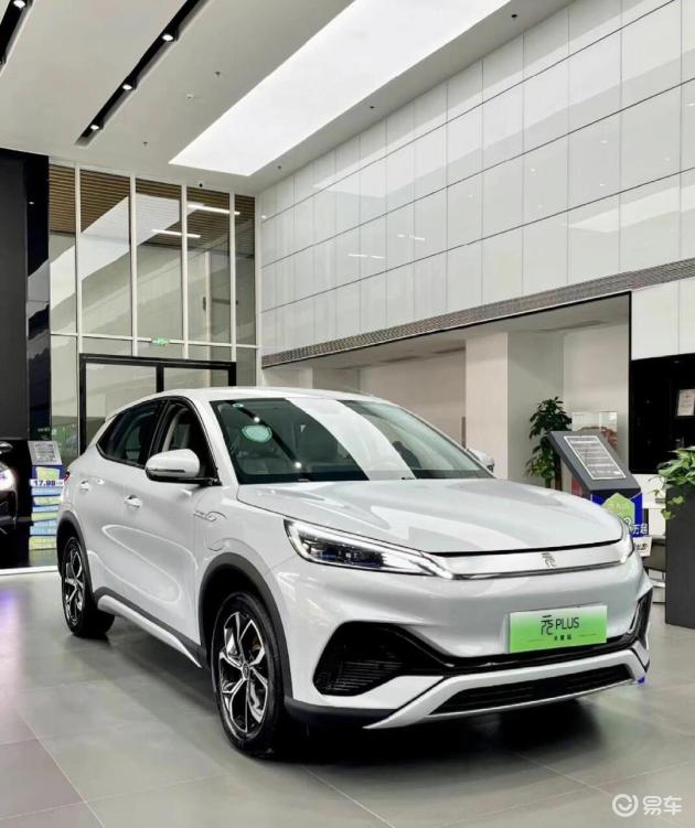 比亚迪元PLUS面临强劲对手！空间不敌深蓝S05，价格被银河E5超越，技术成为最后一张王牌？