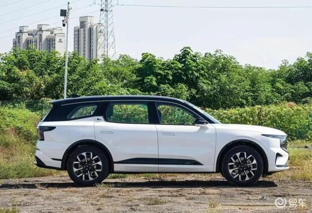 比途观更上层楼，5米大七座SUV，入门即配备2.0T，提供五种驾驶模式