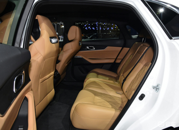 长安uni-k内饰-后排-扭矩-易车