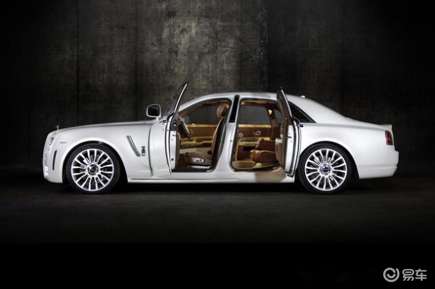 跟着我们一同了解劳斯莱斯的对开车门设计究竟如何