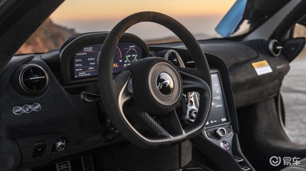 迈凯伦765lt音响_内饰