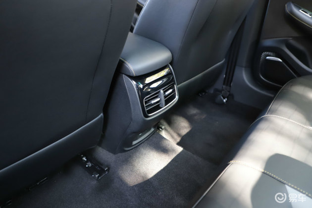 加上新外观套件的存在,这意味着其在空间能力上并不会i6plus好