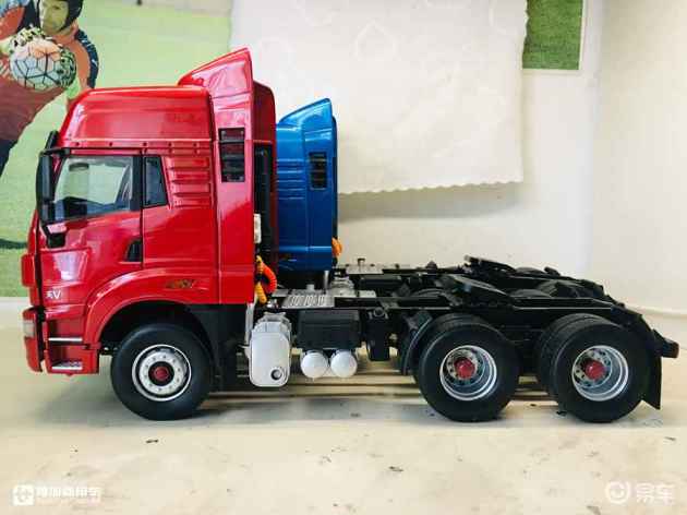 经济型平地板重卡,模型做工真不错,两款解放天v重卡模型实拍_易车网