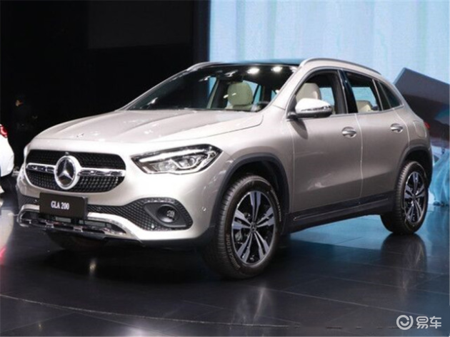 奔驰放下"面子",新车从27.68万跌到21.28万,看内饰q3不香了