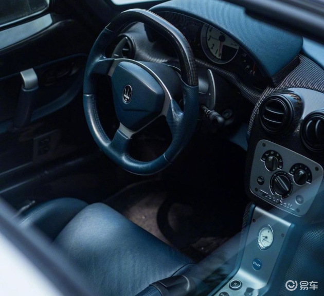 玛莎拉蒂mc12尾翼轴距内饰