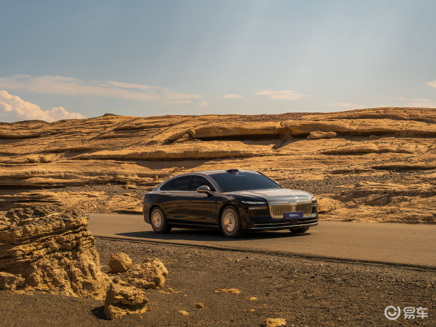 岚图追光L上市27.99万起，重塑中国豪华轿车新标杆
