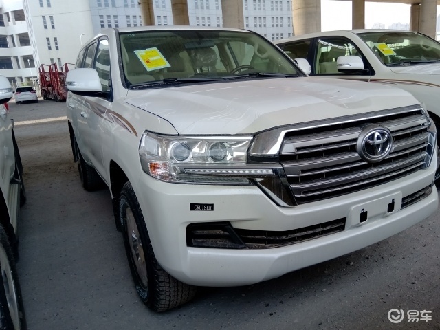 2019款酷路泽4000丐版 性价比高