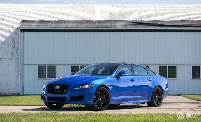 布加迪威龙多少钱可以买下 e44f6b7df1294eafb5c807dab7f36ae2.jpeg