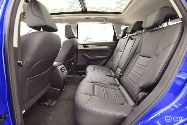 新宝骏rs-5内饰_空间_上市