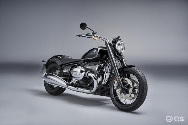 全新bmw r 18是能够体现宝马摩托车高度情感化品牌精髓的代表车型