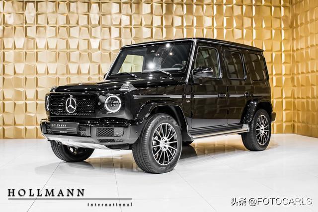 最便宜的奔驰大g实拍解析 3d053ab2ad694700b818045269fffb8c.jpeg