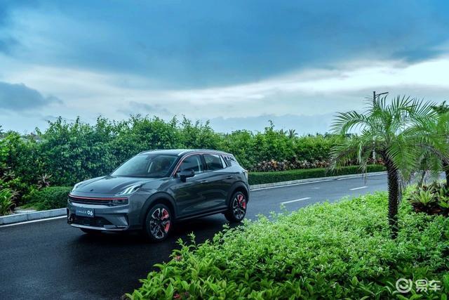 极氪新能源车落地价 ece96a75aaaa4e08bcda81137da890f7.jpeg