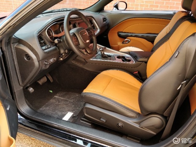 挑战者300价格20款 d05007e482f7423b86a7e1cdd3fc48c3.jpg