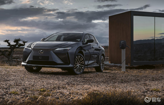 雷克萨斯rz口碑-外观-车尾-易车