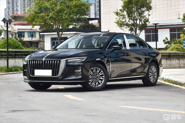 当前位置:>易车>红旗h5>红旗h5车身>摘要详情>640_427