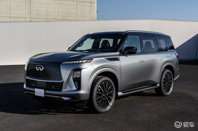 全新英菲尼迪QX80：发光车标+三屏联动＋456马力