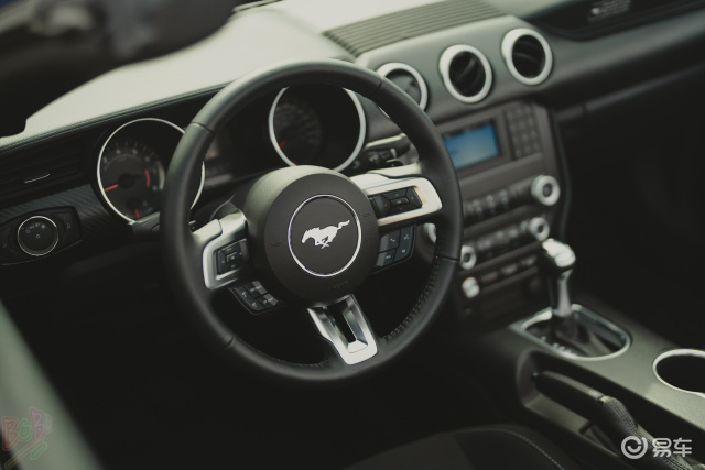 平行进口福特野马2.3T引擎配置_平行进口福特野马悬挂系统性能解析_福特野马车质量怎么样