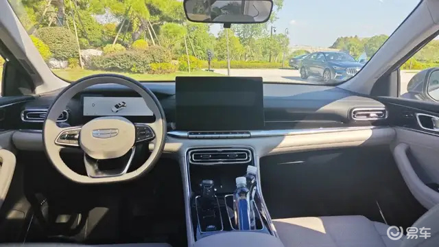 革新造型+全新架构,静态体验吉利第5代帝豪