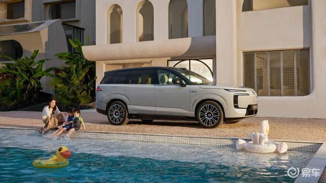 上市成“爆款”!腾势N8L低至29.98万起,性价比拉满