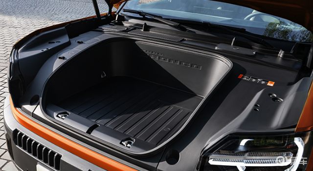 油车里的传奇车型，现在也带电了？