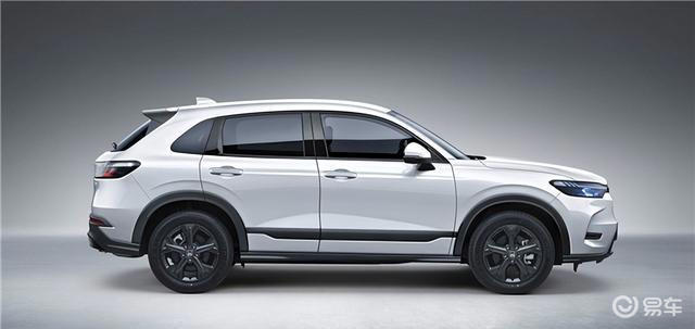 胡同窄车位小HR-V这灵活身段，真的长在咱的需求痛点上