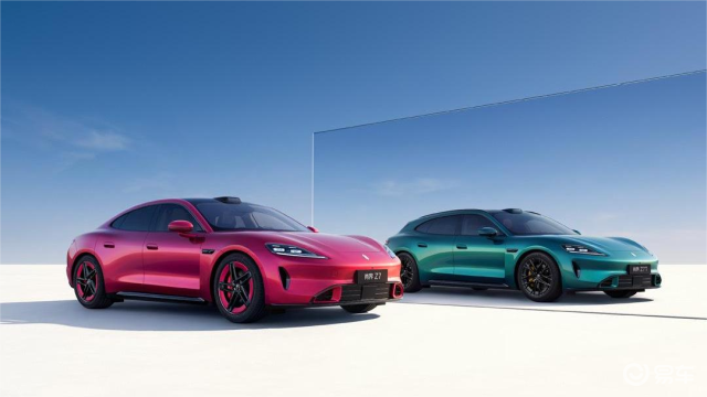 3小时订出1.8万台!鸿蒙智行又造了一台爆款新车