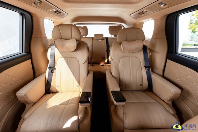 2026款岚图梦想家正式上市 售32.99万元起