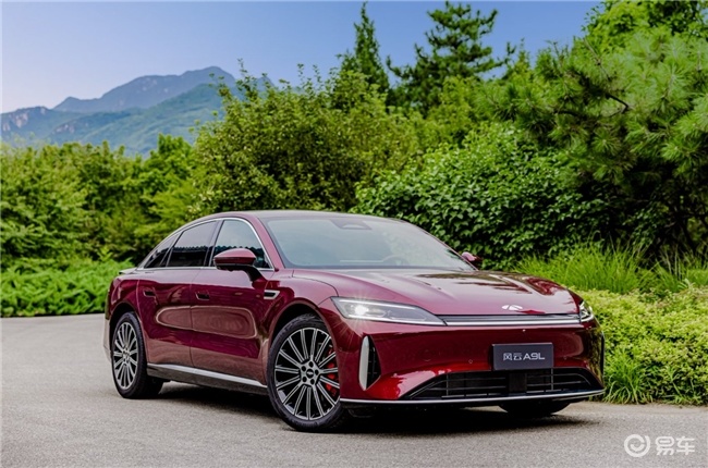 新能源轿车排名前十名优选，风云A9L引领绿色出行