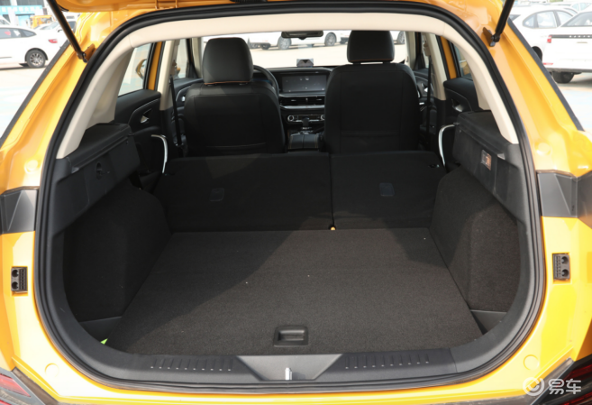 奔腾t77后备箱-内饰-易车