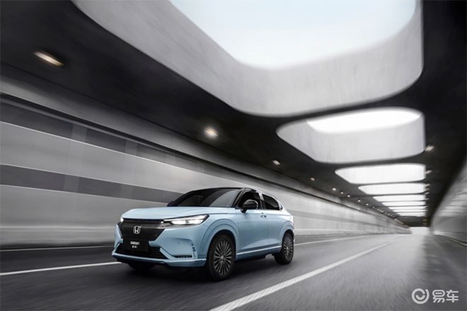 首先,e:np1杰派1基于本田e:n架构的智能高效纯电动架构打造,配备三