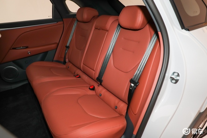 增程/纯电“全能解” 全新阿尔法T5预售12.38万起