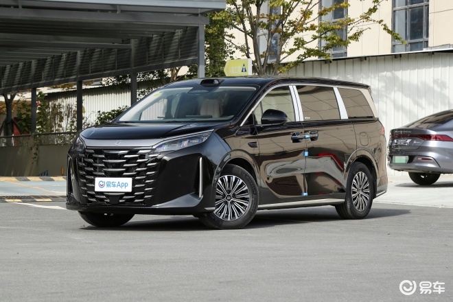 三十万内插混MPV 比亚迪夏和别克GL8陆尚如何选