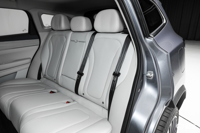 15万买家用SUV 星途ET5和尚界H5如何选