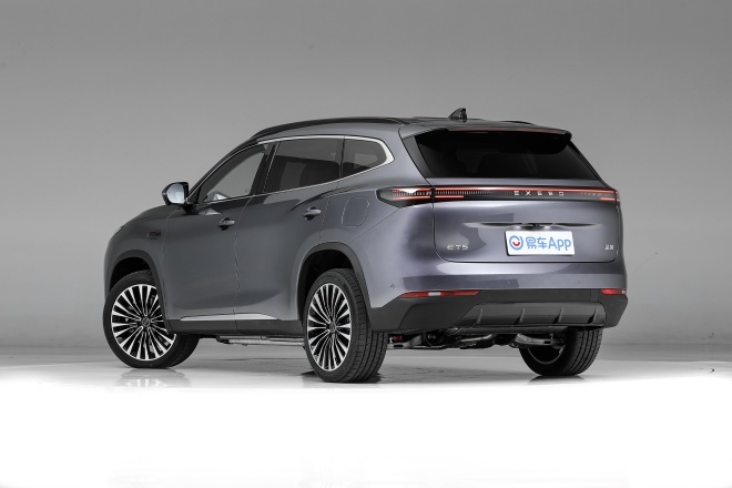 15万买家用SUV 星途ET5和尚界H5如何选