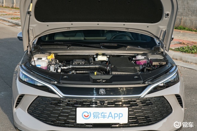 十万元插混轿车 东风日产N6和比亚迪秦L如何选