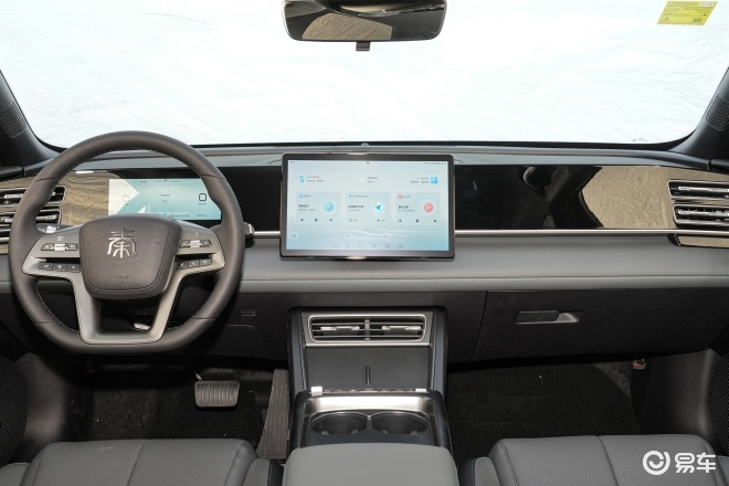 十万元插混轿车 东风日产N6和比亚迪秦L如何选