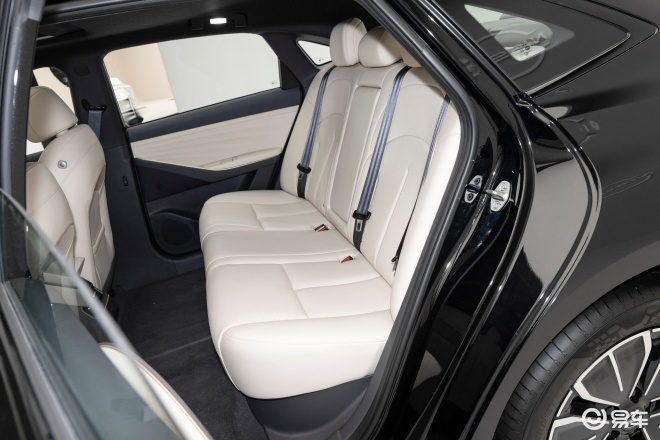 十万元插混轿车 东风日产N6和比亚迪秦L如何选