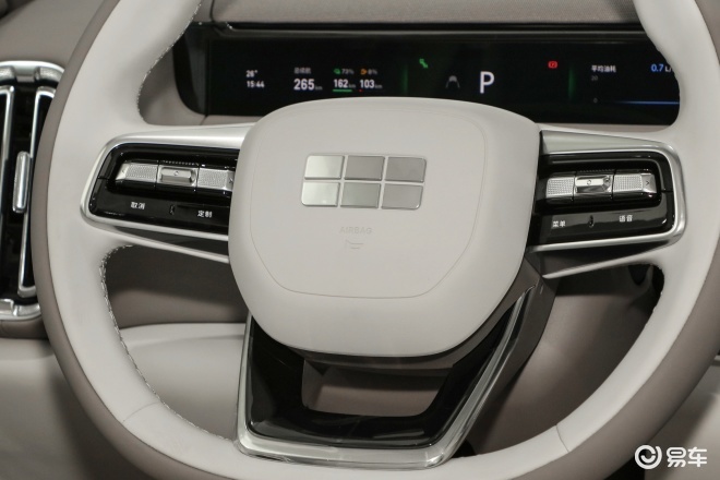 家出游的理想座驾：银河M9与零跑C16谁能满足家庭需求？