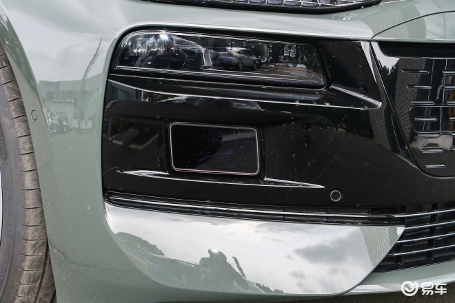 老对手新赛道 奥迪A6L e-tron和宝马i5如何选