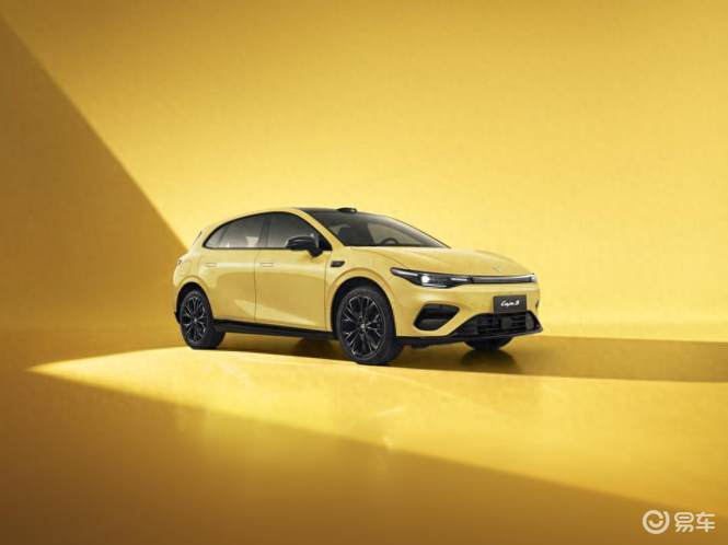 续航515km 定位轿跑 零跑Lafa5配置分析 要选谁