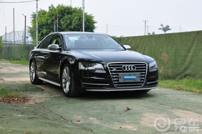 奥迪s8和奔驰s级,两款车型的话应该怎么选择合适呢?