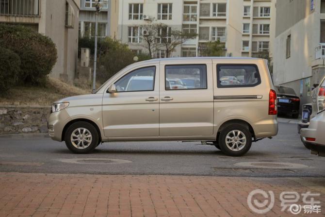 五菱宏光v顶配这款车的舒适性怎么样