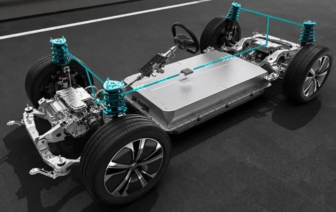 宋l配备了五连杆后独立悬挂系统纯电续航可达200公里(nedc)_易车