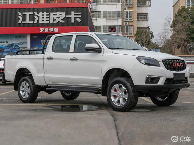 88万起2023款江淮t6反观四驱皮卡2023年销量top5车企的增长与两驱皮卡