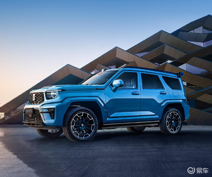 全新坦克700预售开启，43.8万起解锁全域豪华体验