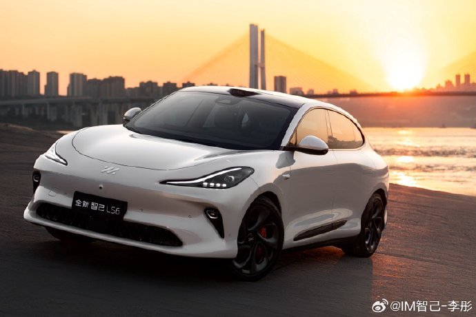 Change the full picture