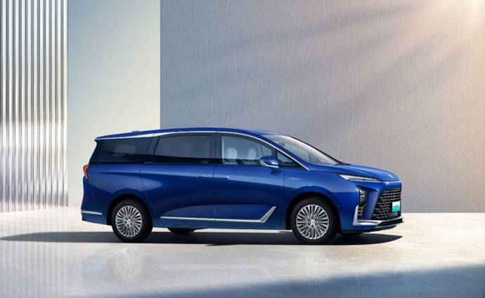 别克GL8 PHEV购车手册:陆尚和陆尊怎么选钱该花在哪