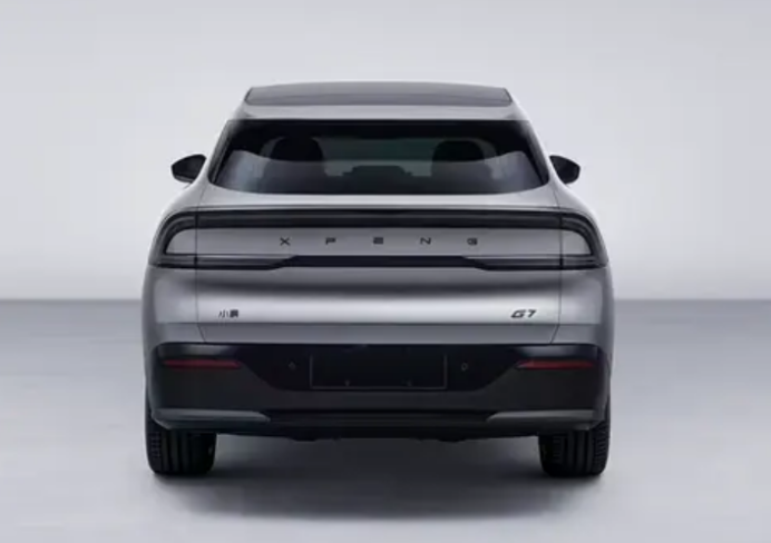 小鹏G7起售价预25万元左右，配置高于Model Y?